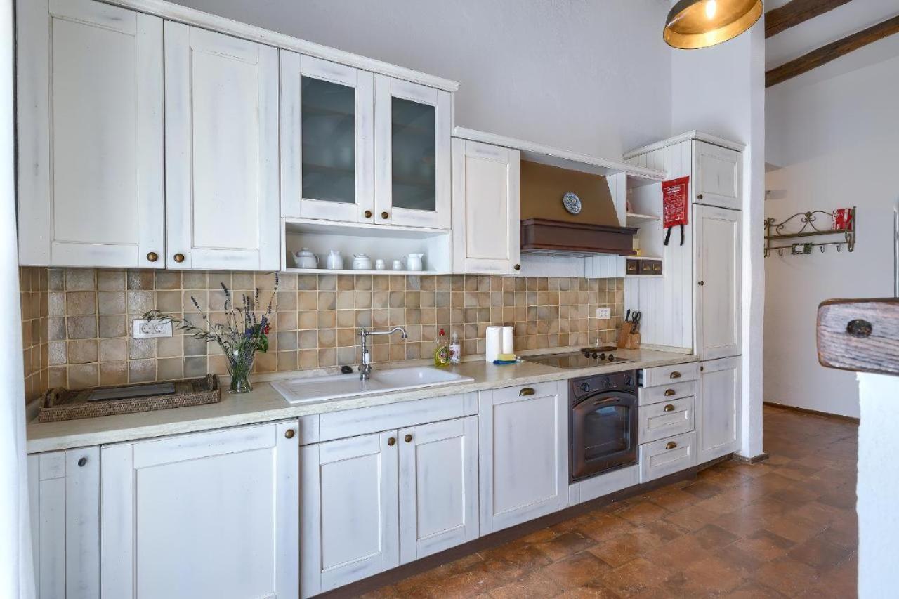 Barat  Villa Leopoldo By Istrian Country Houses מראה חיצוני תמונה