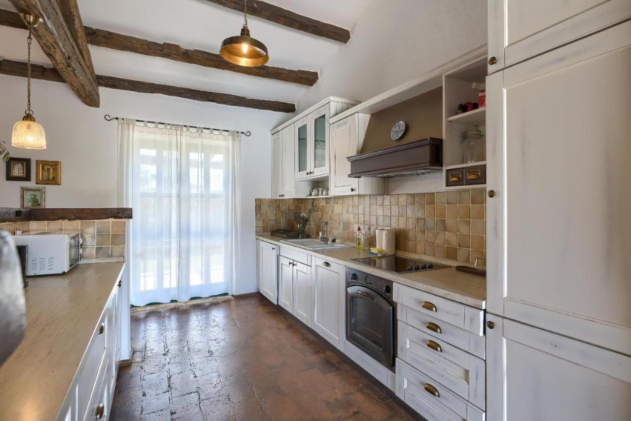 Barat  Villa Leopoldo By Istrian Country Houses מראה חיצוני תמונה